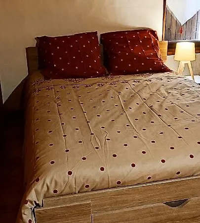 La Rustique Du Bout Du Semesterbostad